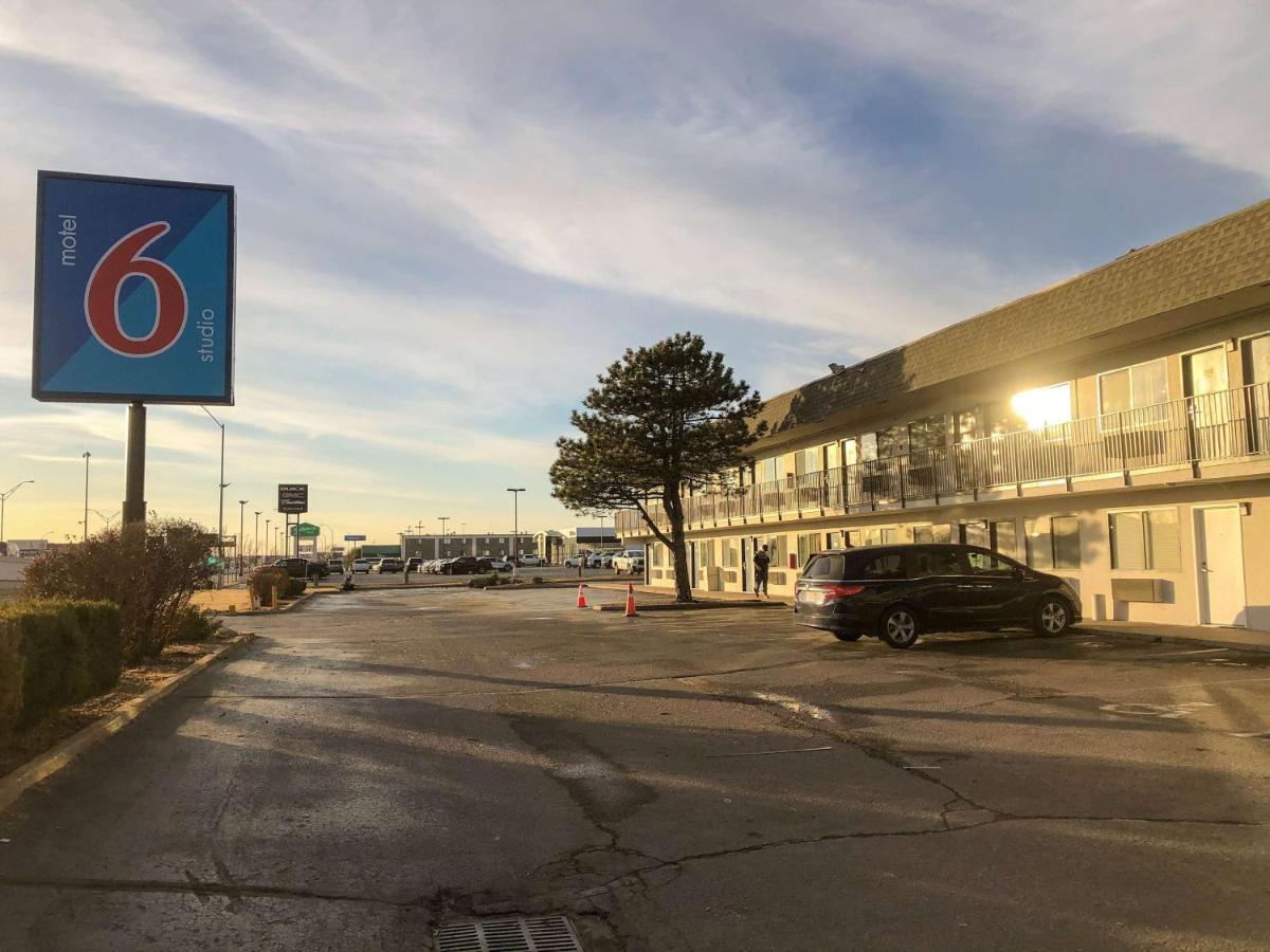 6 Wichita, Ks- Airport Wichita